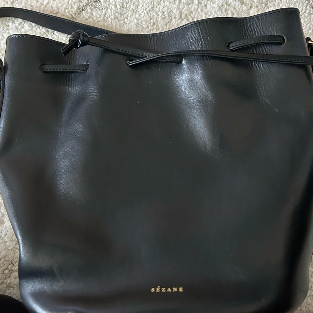 Sezane Black Leather Shoulder Bag - Picture 5 of 6